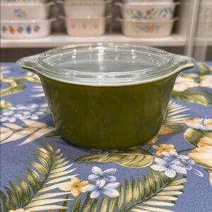Pyrex green 473